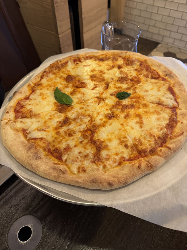 Peppe’s Pizza Oslo City – Cozy Vibes and Classic American Taste