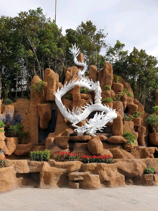 Exploring Da Nang’s Fairy-tale Ba Na Hills—Epic Views & Dreamy Vibes 🌸🌥️