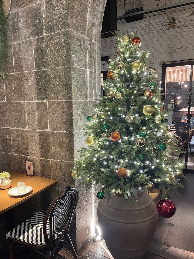 🇨🇳上海外灘東方明珠塔景觀餐廳✨ 🇨🇳上海外灘東方明珠塔景觀餐廳✨