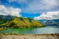 Lake Toba: The Ultimate Volcanic Vibes Getaway 🌋💙