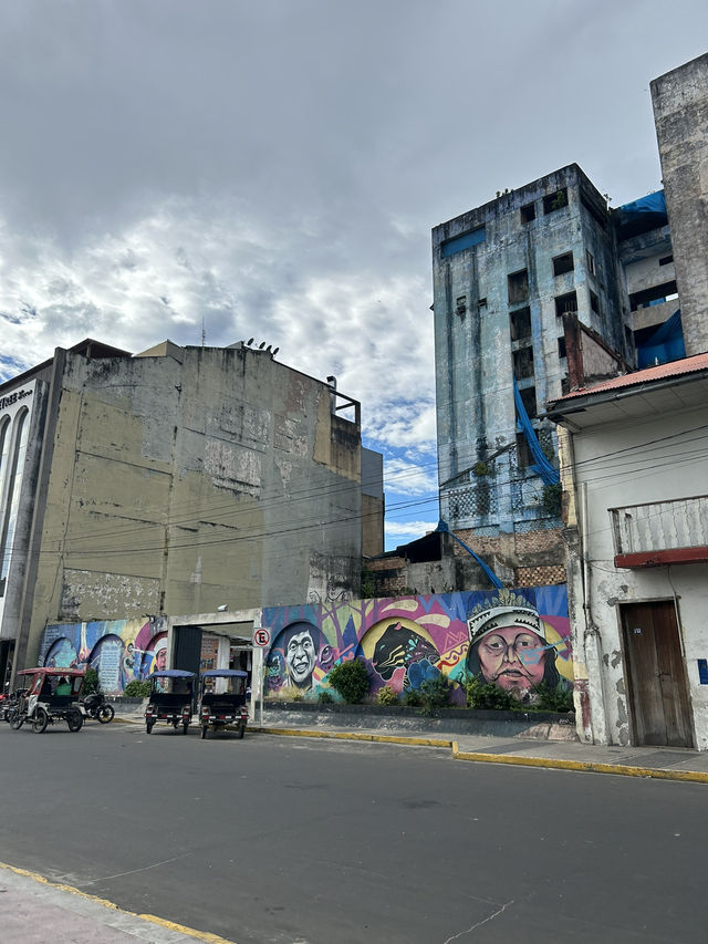 イキトス🇵🇪【先住民アートマーケット】🌈🎨