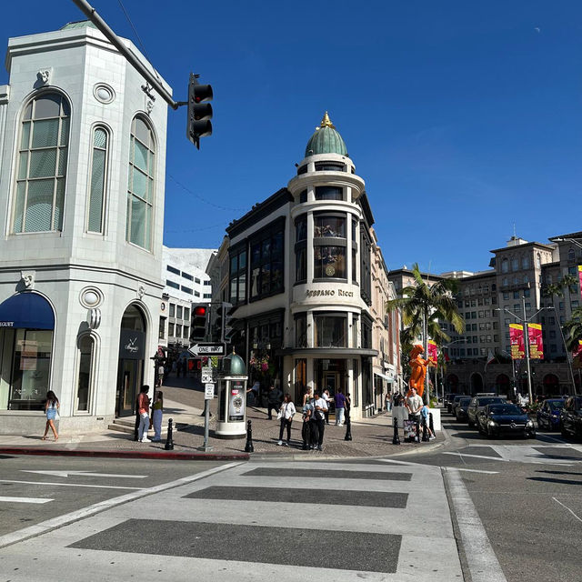 Beverly Hills, that’s where I want to be 