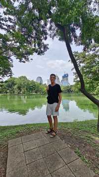 Escape the Bangkok Buzz at Lumphini Park 🌳🛶