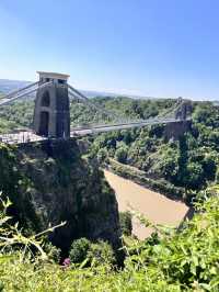 From Clevedon to Brighton: A Bridge Between Memories