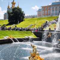 🏰 Peterhof Palace – Russia’s Versailles