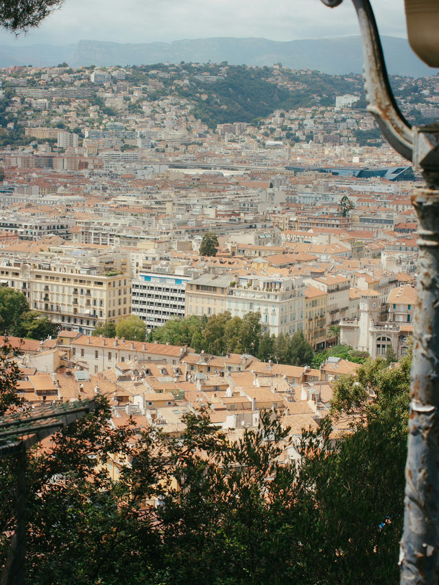 🎨🏛️ Weekend Getaway in Nice: Culture & Old Town 🏮🎶