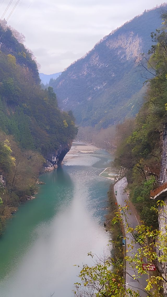 諾水洞天景區風光無限好