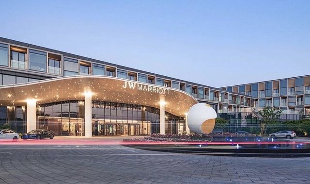 由Gensler設計的JW Marriott酒店