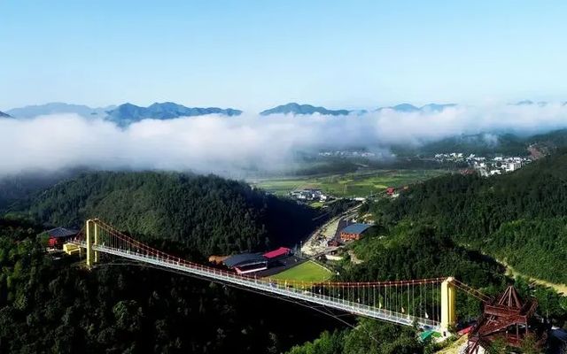 柃蜜小鎮白崖山景區