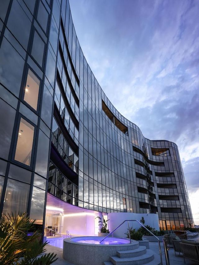 🌟 Adelaide Escapes: Luxe & Leisure at Eos by SkyCity 🌟