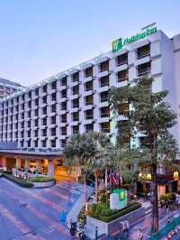 🌟 Bangkok Bliss: Affordable Luxury at Holiday Inn 🌟