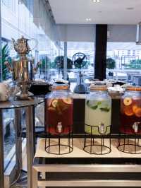🌟 Bangkok Bliss: Top Hotel Spots for City Explorers 🌆🛎️