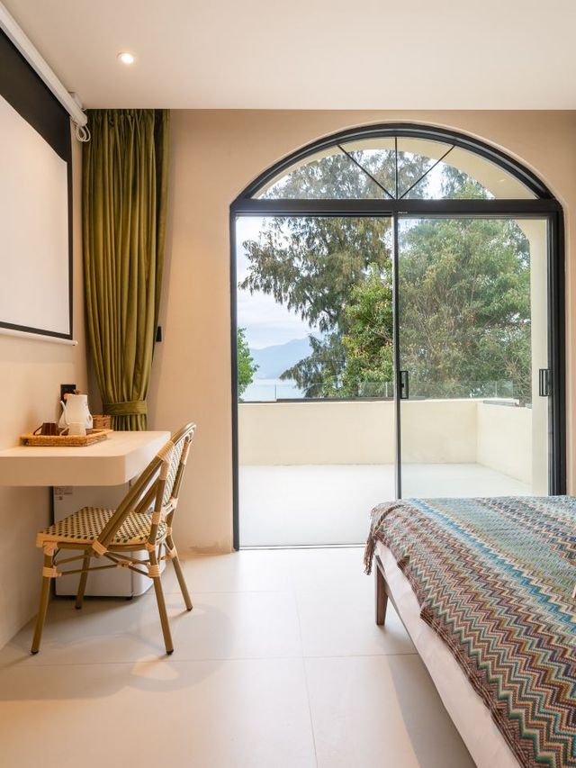 🌞 Moroccan Magic in Shenzhen: Seaside Staycation! 🏖️