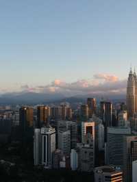 🌟 Kuala Lumpur's Spacious Luxury: Lanson Place 🌟