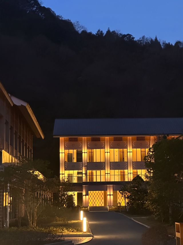 以為在安吉，其實在百色的度假酒店