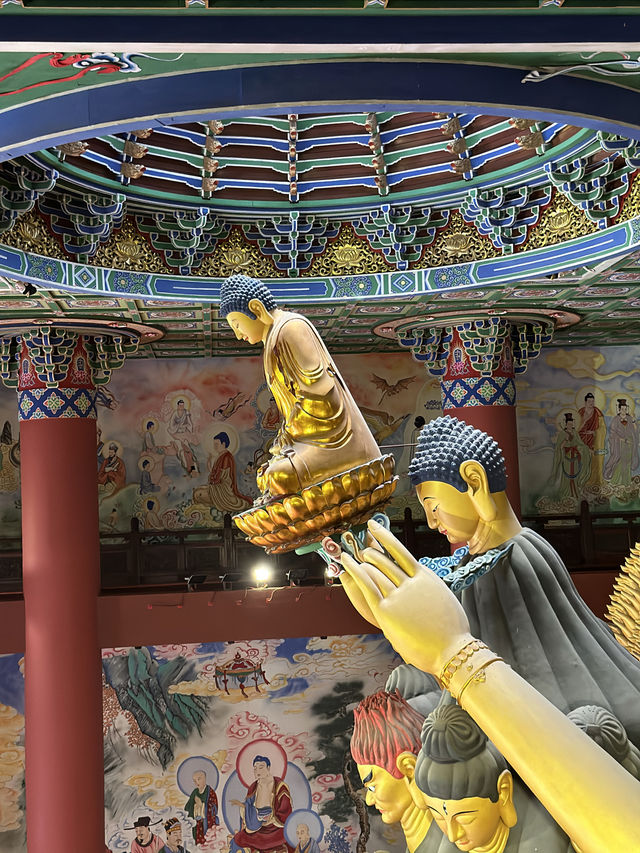 金山東蓮寺。