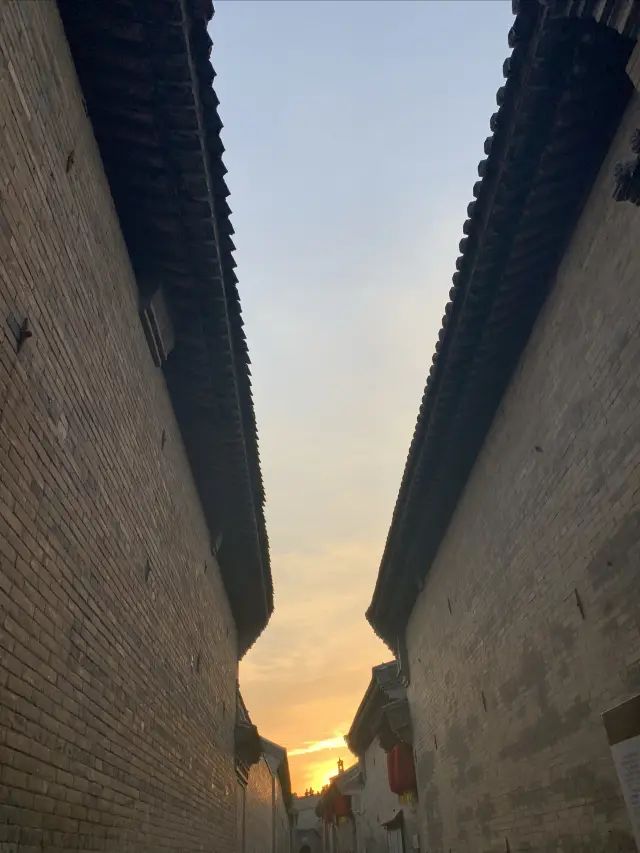 親臨王家大院,感受古建築瑰寶。