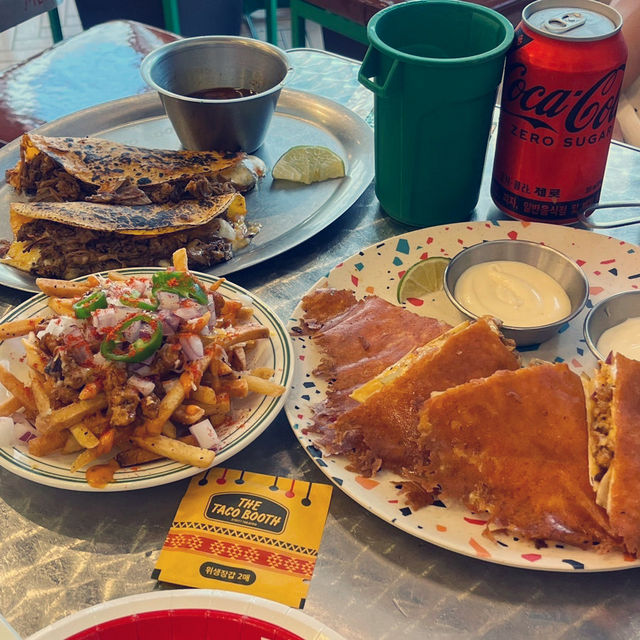 압구정 멕시코에 온듯한 핫한 타코집 🇲🇽🌮