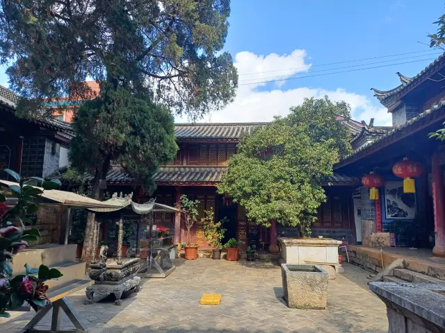 청공 완시충 회룡사--용맥 위에 세워진 사원