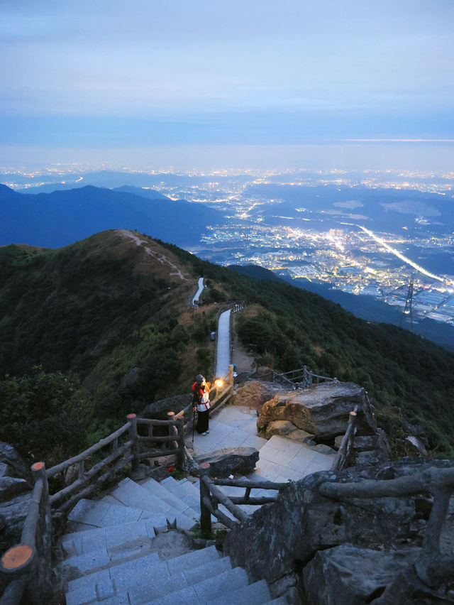 東莞第一峰銀瓶山！不爬過就太可惜了！