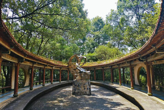 白岩公園：又打卡一個新地點。