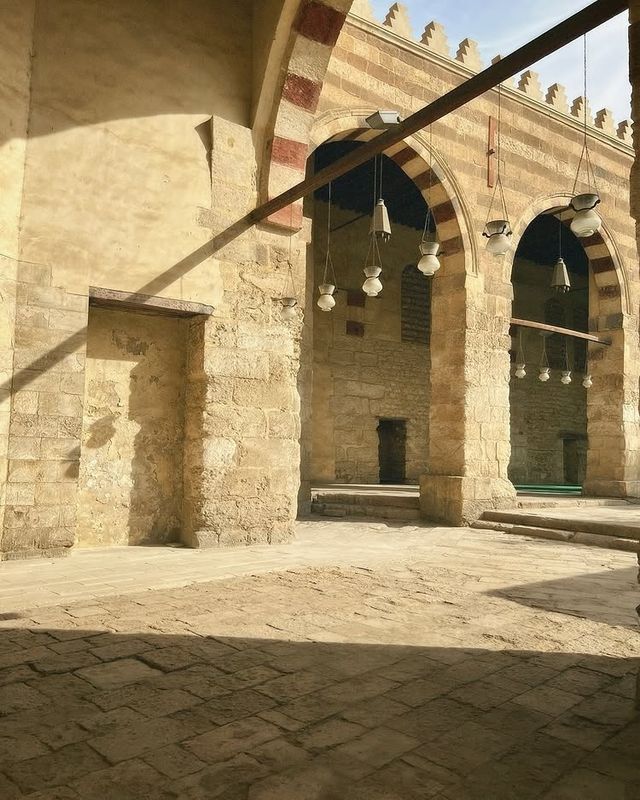 伊斯蘭開羅（Islamic Cairo/Old Cairo）——走進千年古城的時光隧道！   