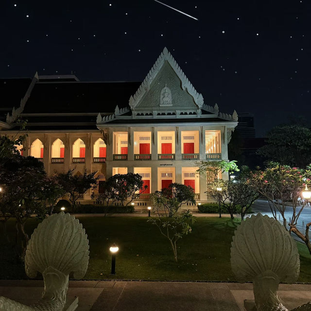曼谷朱拉隆功大學，邂逅晝夜的浪漫！