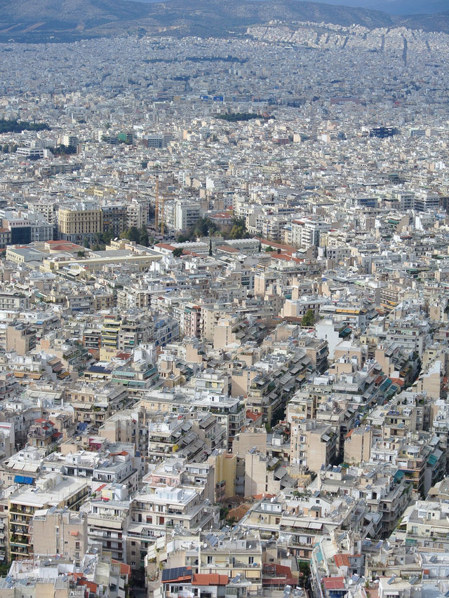 パルテノン神殿からアテネの街並みを360°見渡せる絶景ビュースポット