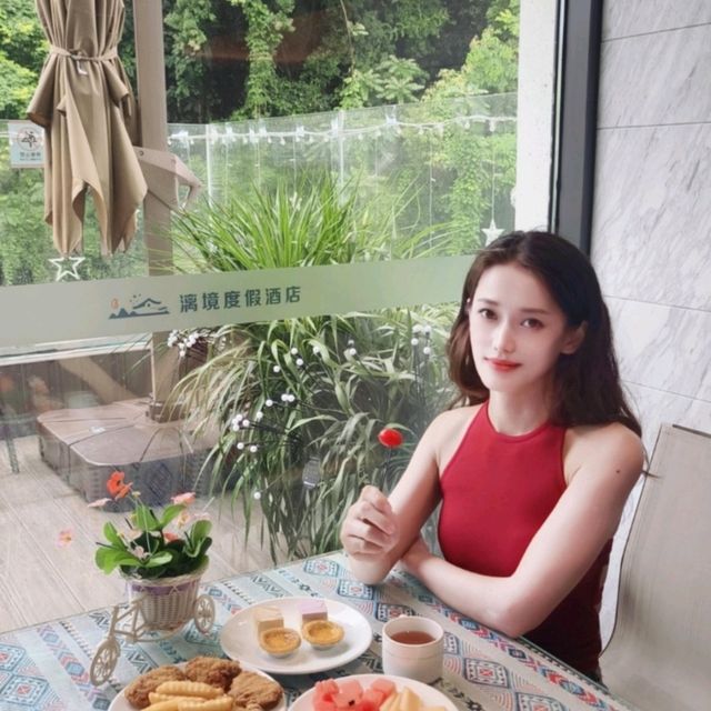 Help me! Look at the mountain scenery and be crying beautifully! This hotel is beyond the piece!