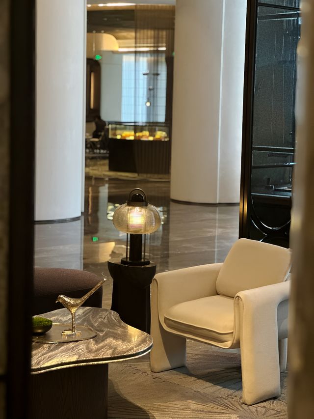 杭州新開嘅酒店又令我驚艷到，簡直係藝術品