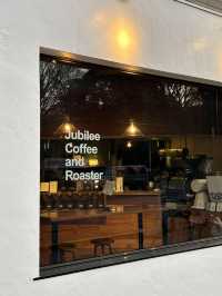 東京獨旅浪漫｜偶遇街角溫馨咖啡館的治愈時光☕️