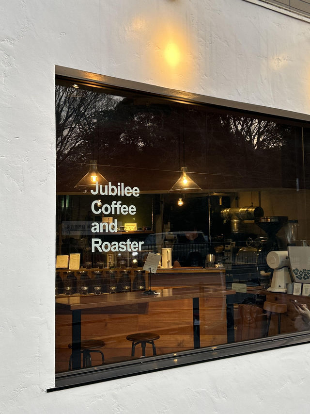東京獨旅浪漫｜偶遇街角溫馨咖啡館的治愈時光☕️