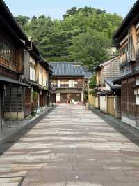 Tea Houses, Samurai Streets, and Shirakawa Views: 3 Days in Kanazawa 🇯🇵 🦪 