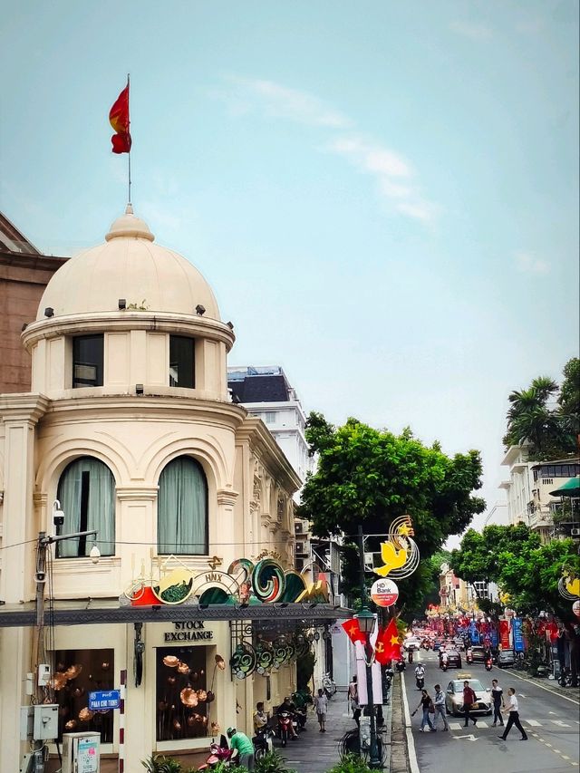 HANOI OLD QUARTER: Blast from the past 😍