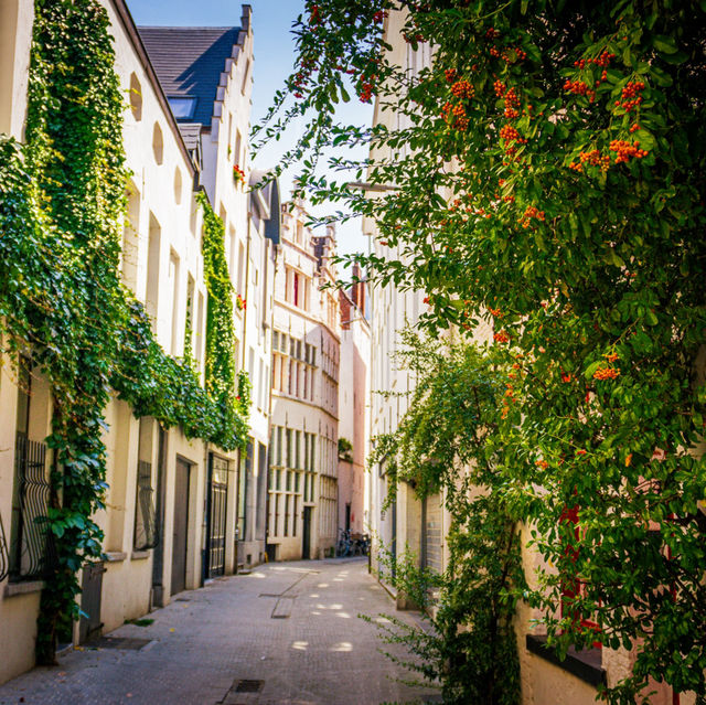 Gothic Stroll