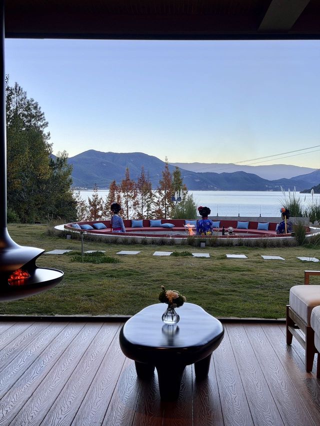 所以人生就是應該浪費在瀘沽湖…