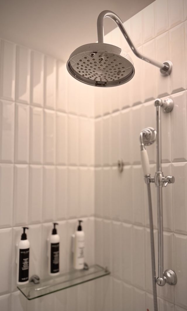 剛結束了一趟開平的慢活之旅,重點打卡了赤坎古鎮,這次入住的美堂酒店簡直太驚喜了!南洋風的復古設計+超大 剛結束了一趟開平的慢活之旅,重點打卡了赤坎古鎮,這次入住的美堂酒店簡直太驚喜了!南洋風的復古設計+超大