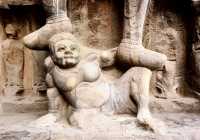 中國四大石窟之首——龍門石窟