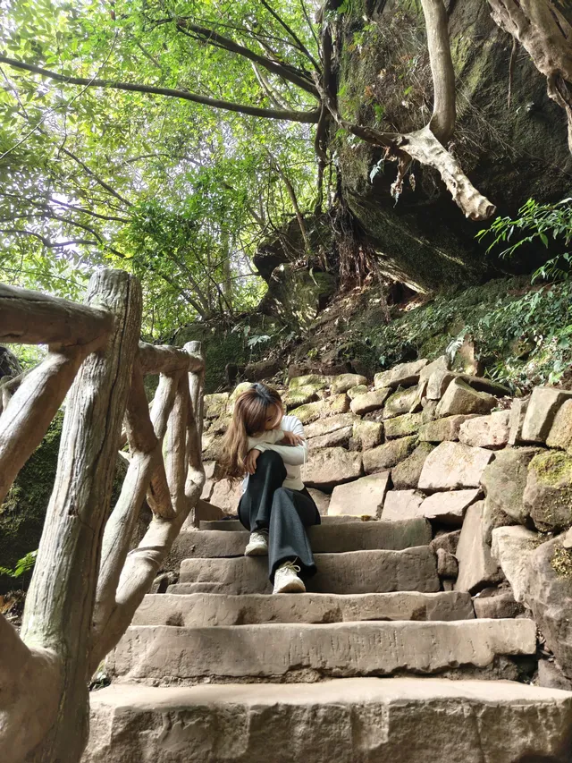 邛崍天台山徒步看瀑布 邛崍天台山徒步看瀑布