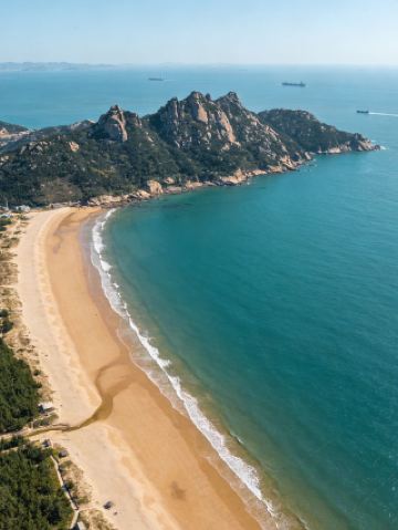 유산에서 파도를 쫓으며, 산과 바다로 일상을 치유하다