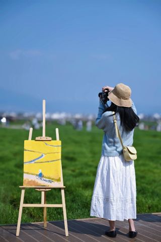 May Day Trip to Dali | A Poetic Travel Photography Guide