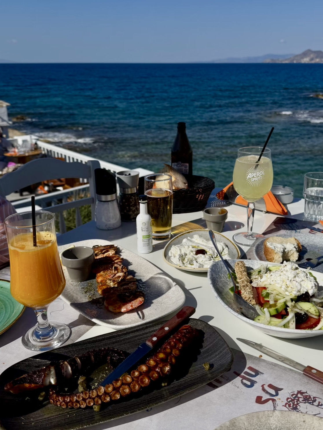  🇬🇷 Milos, Greece’s wildest island beauty 