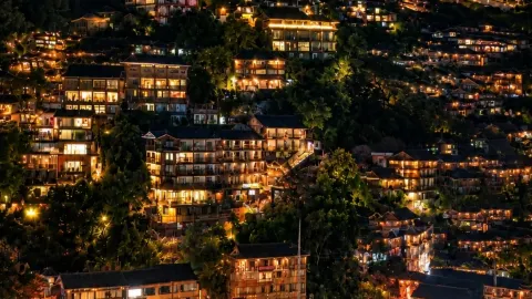 Xijiang Qianhu Miao Village tested guide | No detours, no pitfalls—the real-life "Spirited Away" is everything it's promised to be — traveler post in Kaili