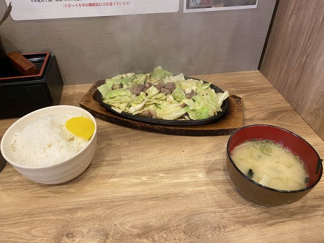 福岡・赤坂。福岡の愛される味です。創業昭和38年『びっくり亭本家 赤坂店』