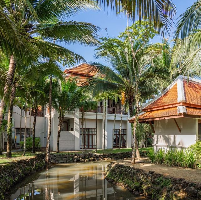 Khaolak Laguna Resort สุดคลาสสิคริมทะเล