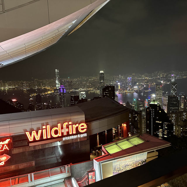 太平山頂，維多利亞港夜景