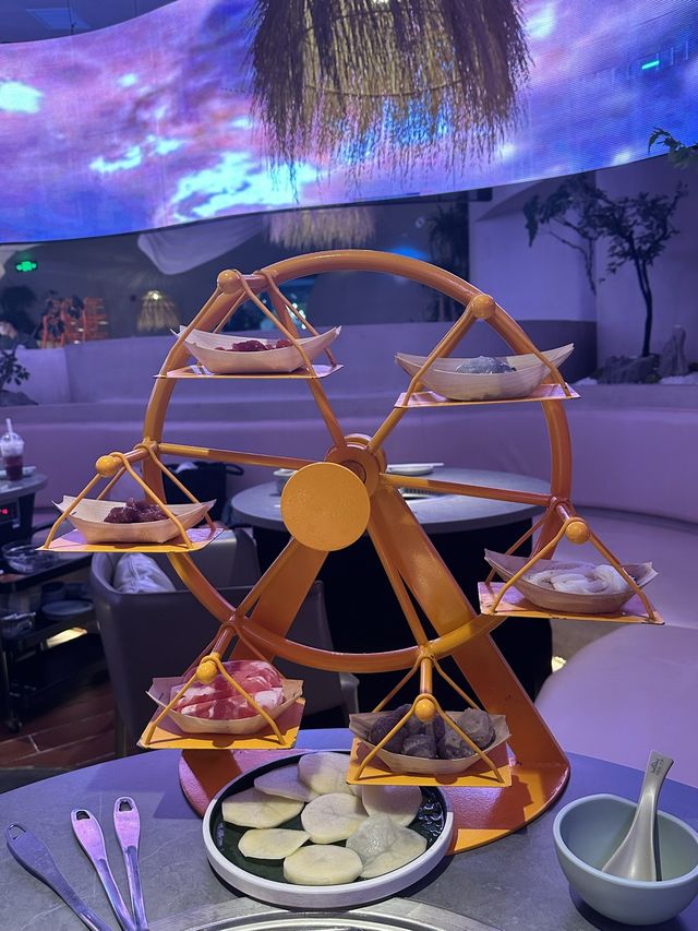 摩天輪🎡下的超浪漫火鍋🍲 歡樂港灣🎈故里和山
