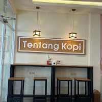 Cafe with affordable eats, pretty atmosphere
