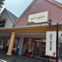北京賽特奧萊購物中心（Outlet)