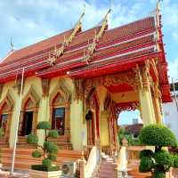 เที่ยวไปทำบุญไป